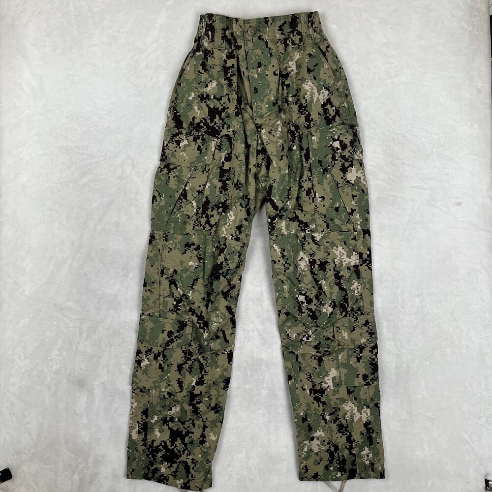 Bluewater Defense Cargo Pants Mens 29 Regular Green Digital Camo NWU Type III